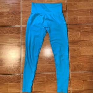 Madessentials leggings